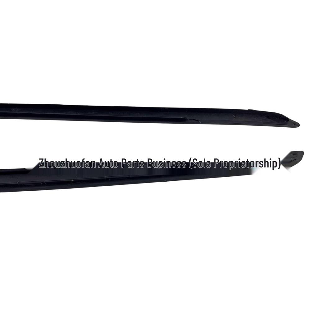 CP9Z5803136A: Compatible Windshield Trim Strip for Focus MK3 (2012-2017) - CP9Z5803137A