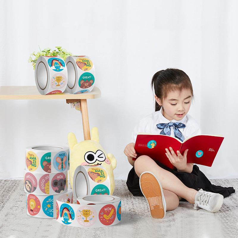 500 Pz/Set Adesivi Rotondi Cartoni Animati Animali Giocattoli Per Bambini Adesivo Ricompensa Insegnante