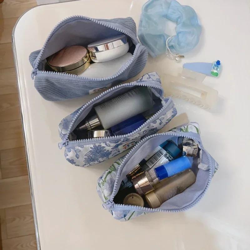 1pcs Fashion Blue Fresh Flower Makeup Bag Makeup Brush Organizer Cosmetic Storage Bag Student Large Capacity Pen Bag Pencil Pouch