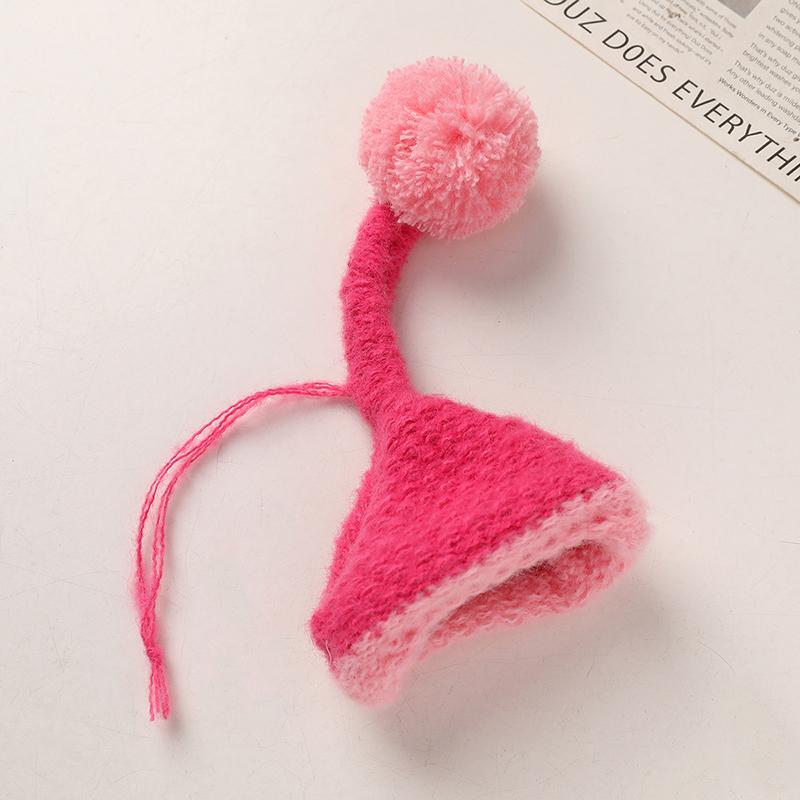 

1 шт. Милая кукольная шапочка для кукольного домика, мини-ремни, ручная работа, плетеные крючки, вязаные шерстяные головные уборы, мультяшная игрушка для украшения своими руками для детей розы красного