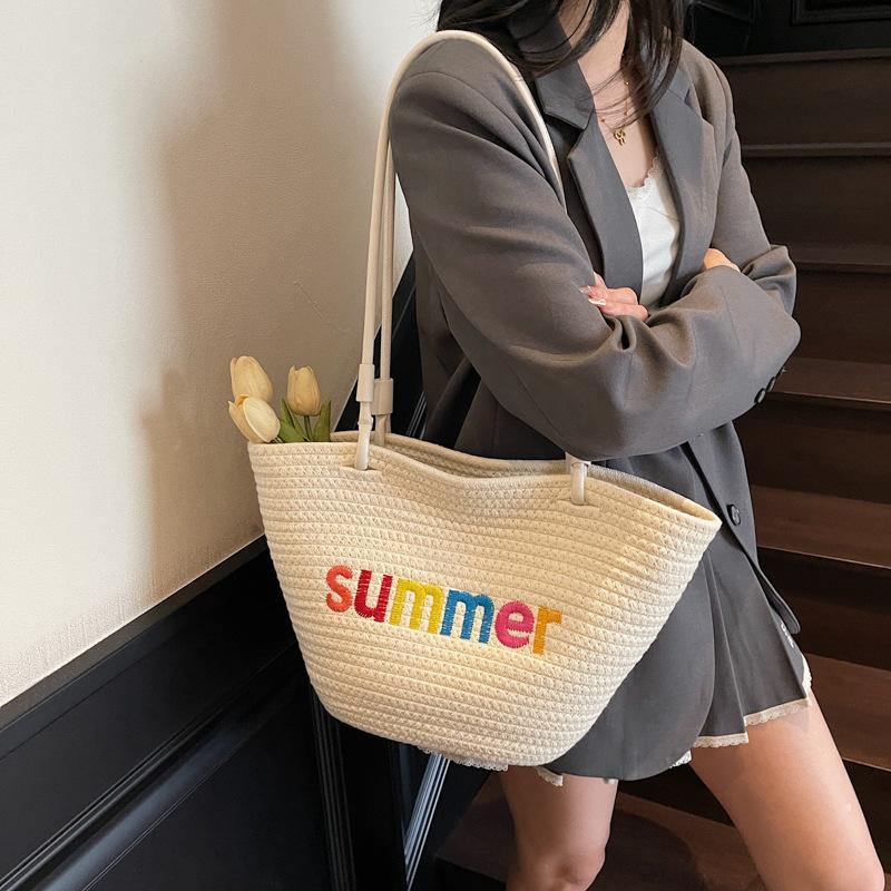 Casual Simple Niche Design Fashionable Large-capacity Bag 2025 Summer New Women's Shoulder Tote Bag