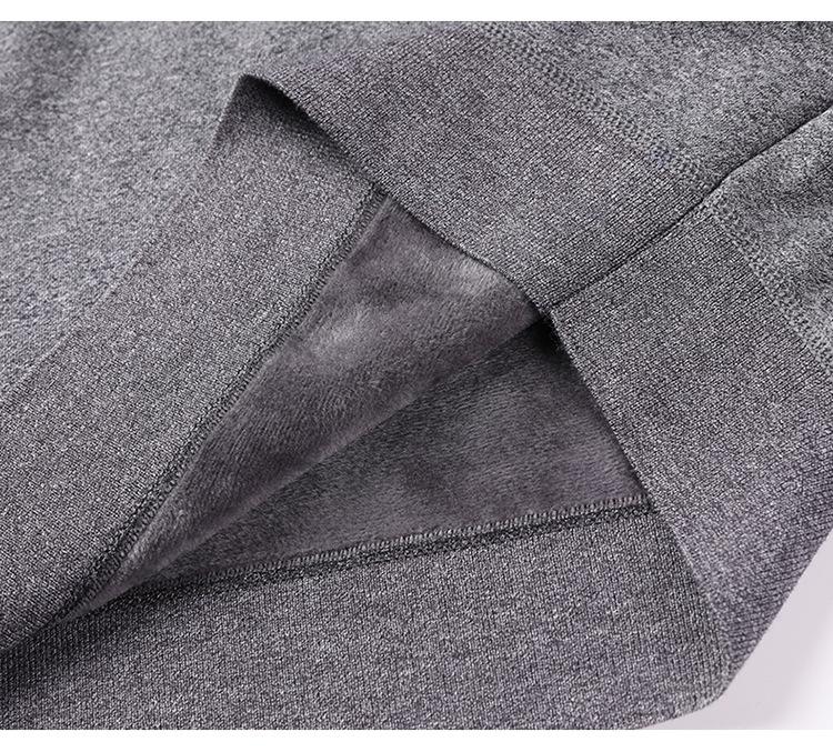 Pánské tričko se vzhledem dvoudílného kompletu s fleecovou podšívkou - Hřejivá, ležérní a pohodlná zimní základní vrstva