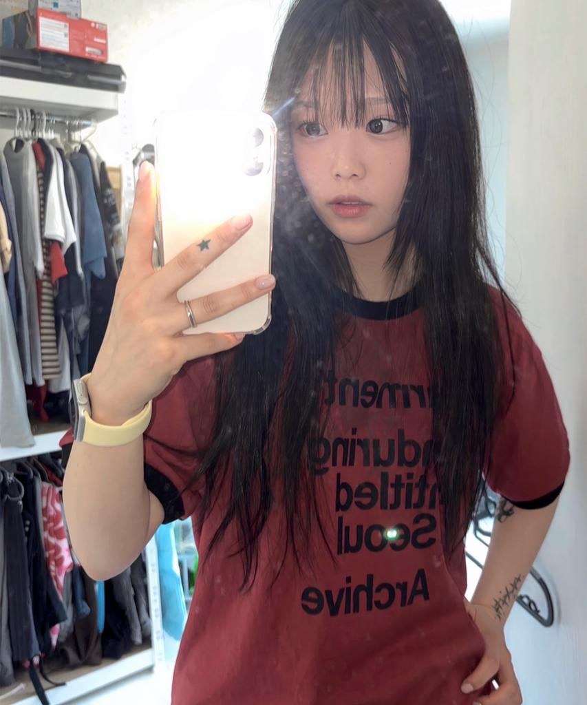 Eontaiteulseoul Archive Unicorn Ringer Crop Short Sleeve Burgundy