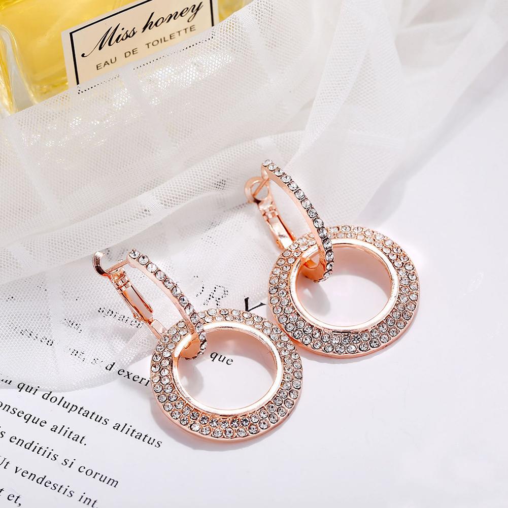 Women Luxury Fashion Glitter Circle Round Earrings Ear Stud for Party Weeding