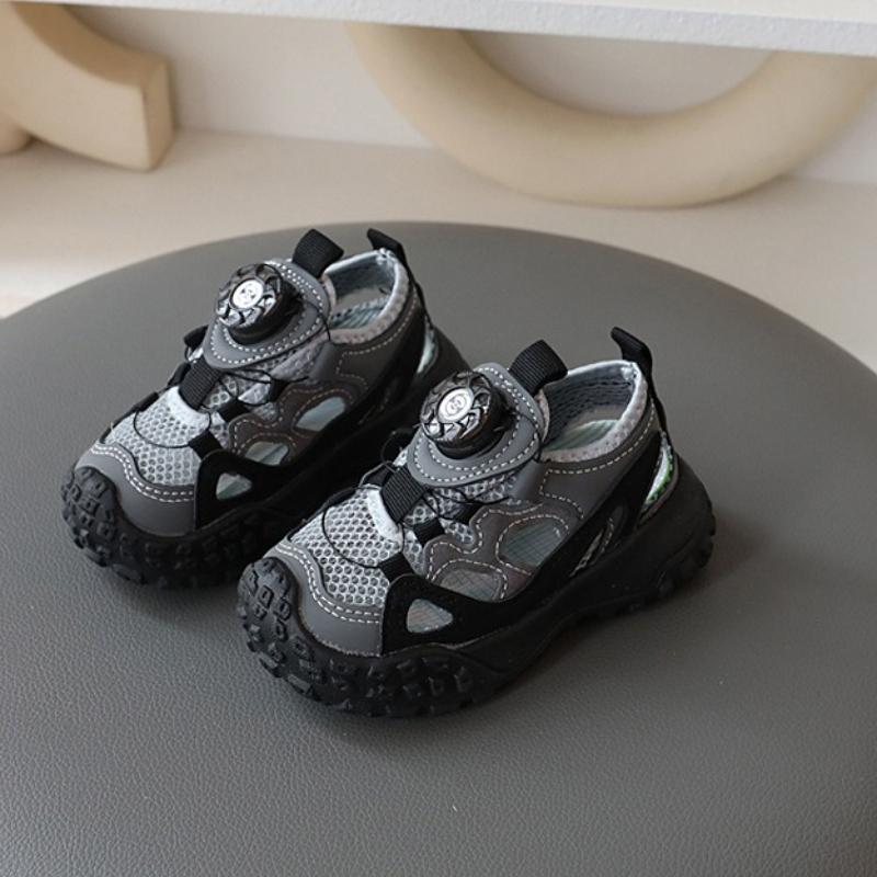 Children's Sandals Summer New Boys' Sandals Hollow Girl Casual Shoe Anti slip Boy Shoes Fashion kids Shoes Versatile Girl Shoes