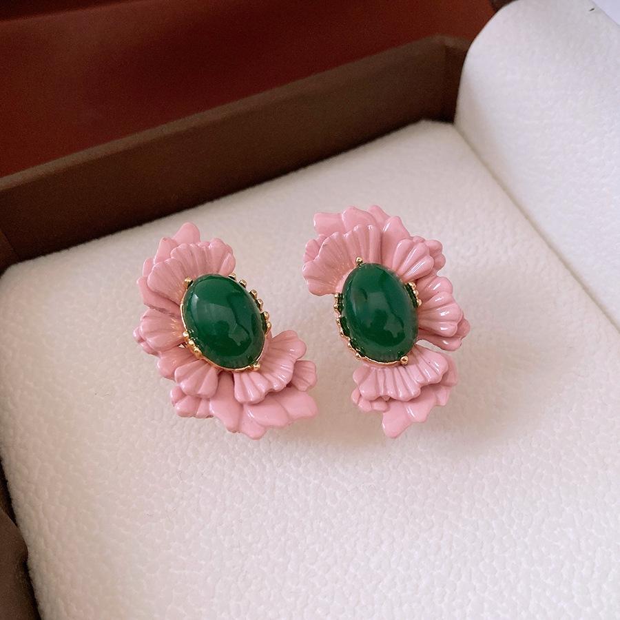 Medieval Vintage Dripping Oil Flower Earrings Retro Niche High-end Earrings Light Luxury Versatile Temperament Earrings Women