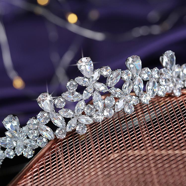 Ready to Ship Exquisite Bridal Tiara Simple Classic Bridal Hair Accessories Copper Cubic Zircon Wedding Crowns for Women BC5528
