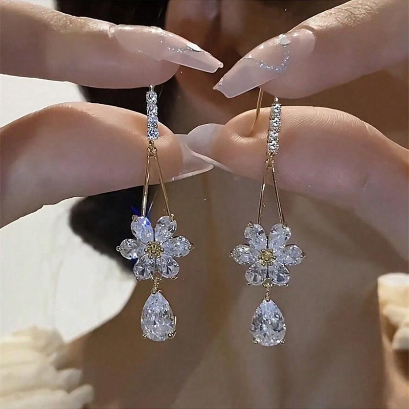 1pair Crystal Water Drop & Zirconia Flower Earrings Stylish Women's Decorative Earrings For Everyday Parties, Proms, Dinners, Commutes, Colleges