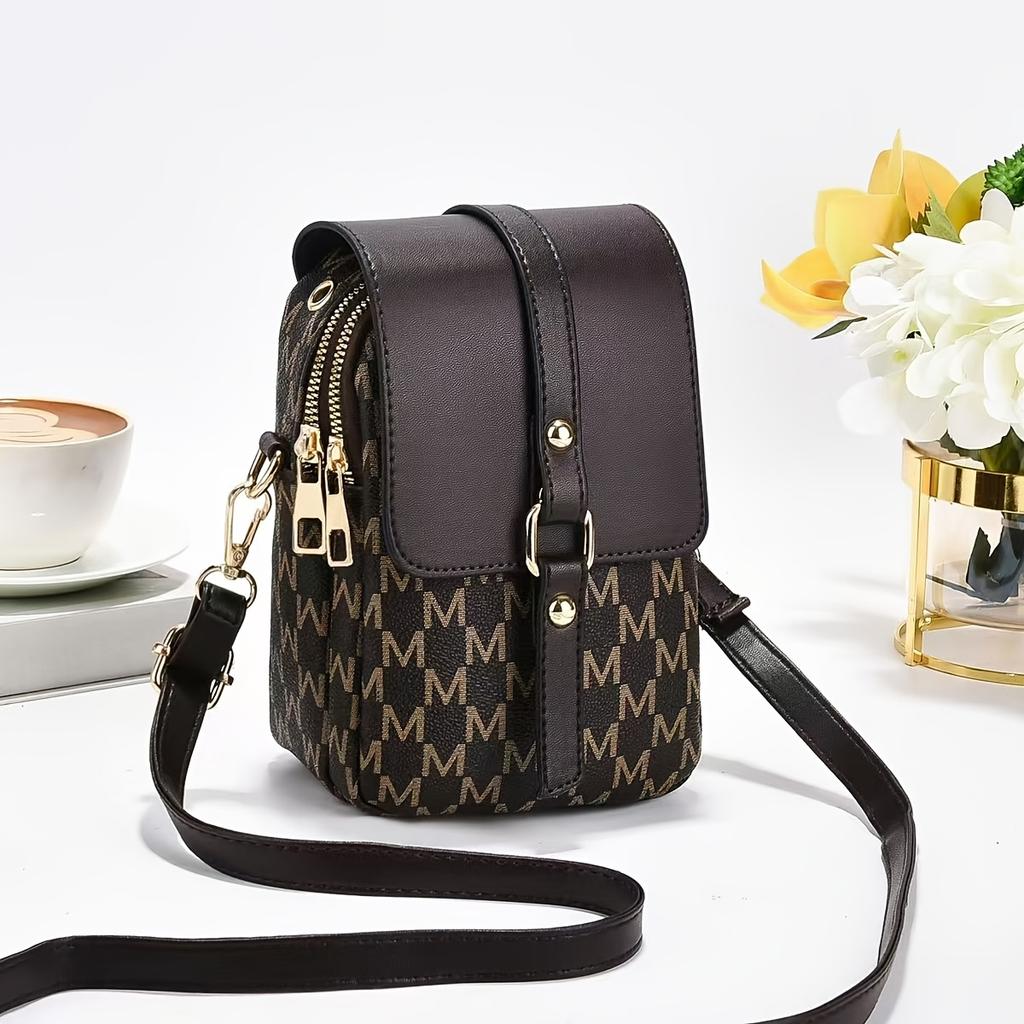 New Stylish and Elegant Multi-Layered Mini Bag with A Classic Design, Perfect for Carrying Your Phone and Suitable for Various Outfits.