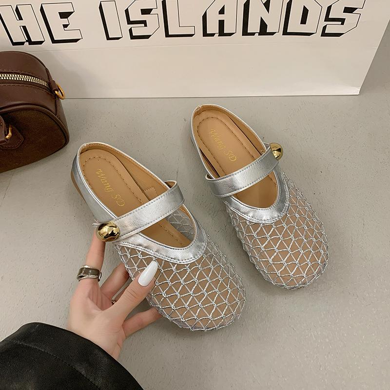 

Сумка с плоским дном, полушлепанцы, женская обувь для улицы, новые сетчатые дышащие и удобные сандалии на мягкой подошве лето 2025 35 серебряный