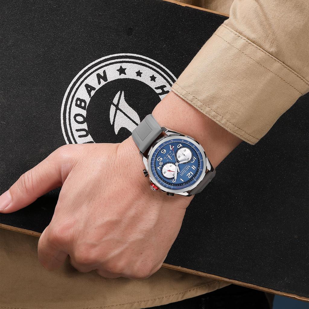 MEGIR Men Watches Luxury Quartz Wristwatch Waterproof Men's Sports Chronograph Silicone Strap Clock Relogio Masculino 2230