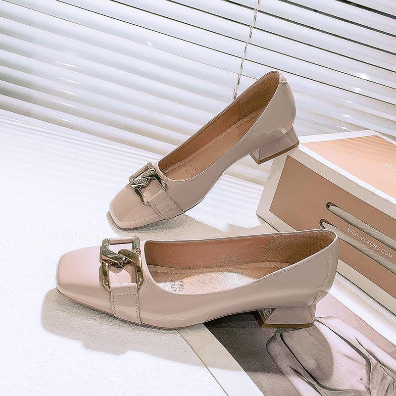 Thick-heeled single shoes women's spring 2025 new French retro low-heeled women's shoes patent leather burgundy square head high heels