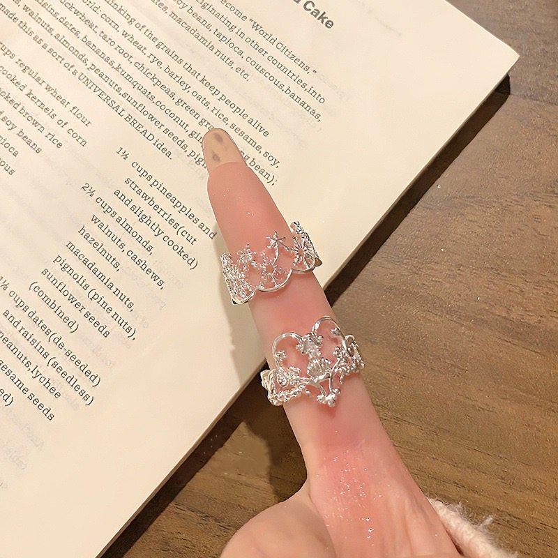 Chic 3D Snowflake & Heart Flower Open Ring – Versatile Stackable for Women