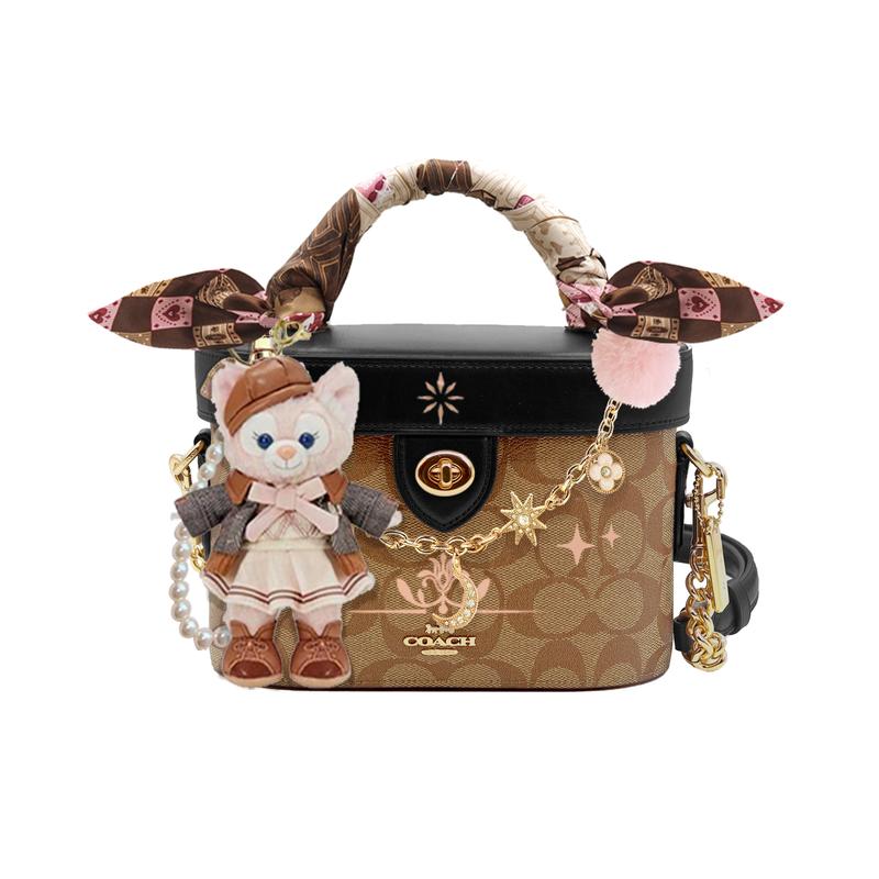 

COACH handbag [Customized bag] Kay 20 Brown Bear Fashion Retro Classic Full Print Logo Hand-painted Sweet Rabbit Ornament Shirley Rose berlin girl коричневий
