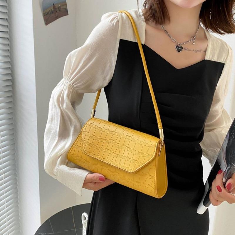 Bag Women's Spring and Summer New Trendy Fashion Crocodile Pattern Underarm Bag Indentation Crescent Shoulder Bag Oblique Span Bag