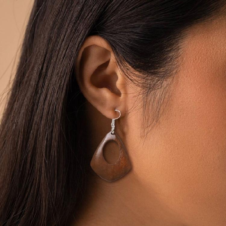 Elegant Wooden Earrings Geometric Design Lightweight And Comfortable Great For Enhancing Fall And Winter Fashion Styles