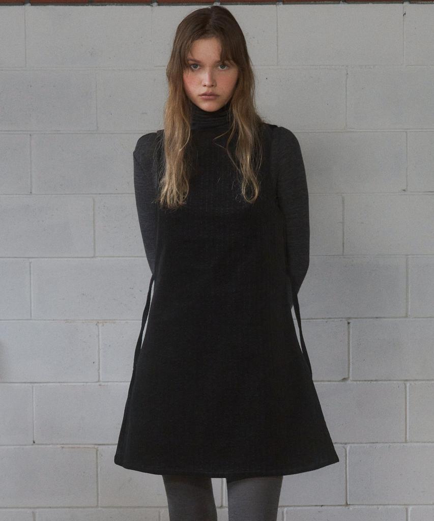 Annies Cole Corduroy Dress (Black)