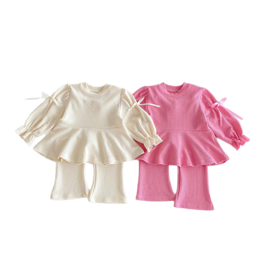 Herbstanzug für Kleinkind-Mädchen im koreanischen Stil mit Schleife - Baby-Rüschenoberteil & Schlaghosen-Set (Ankunft 2025)