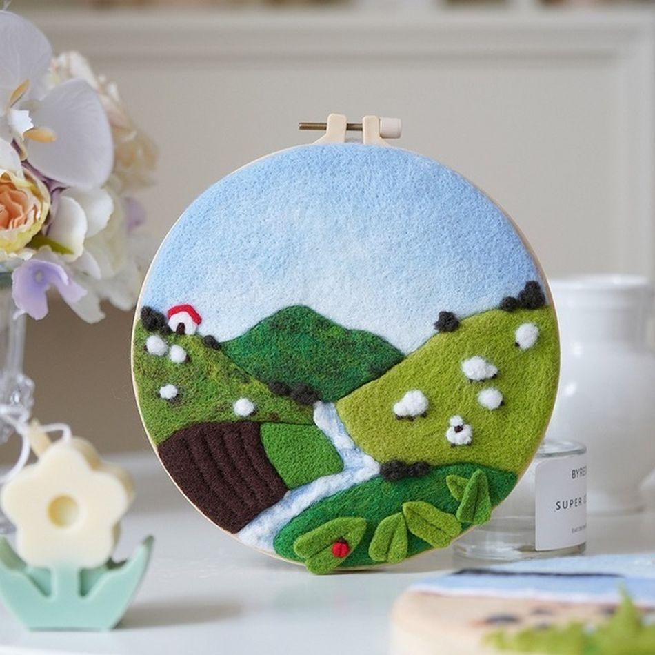 

CHENISTORY 20x20cm Frame Wool Felting Painting DIY Wool Embroidery Kit Funny Wool Needle Felt Picture Kit Craft Painting Gift