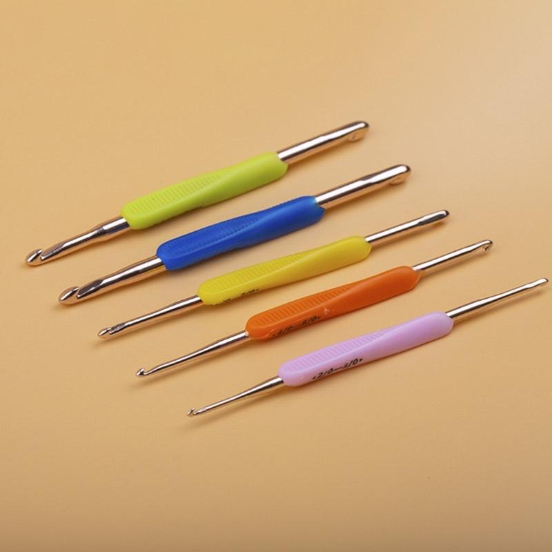 Zestaw 5 szt./zestaw podwójnych szydełek Zestaw aluminiowych igieł do robienia na drutach z miękkim uchwytem Akcesoria do szycia igieł do szydełkowania