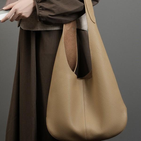 High-Quality Retro Solid Color Stylish Tote Bag 2025 Large Capacity Shopping Underarm Fashion Versatile Shoulder Bag