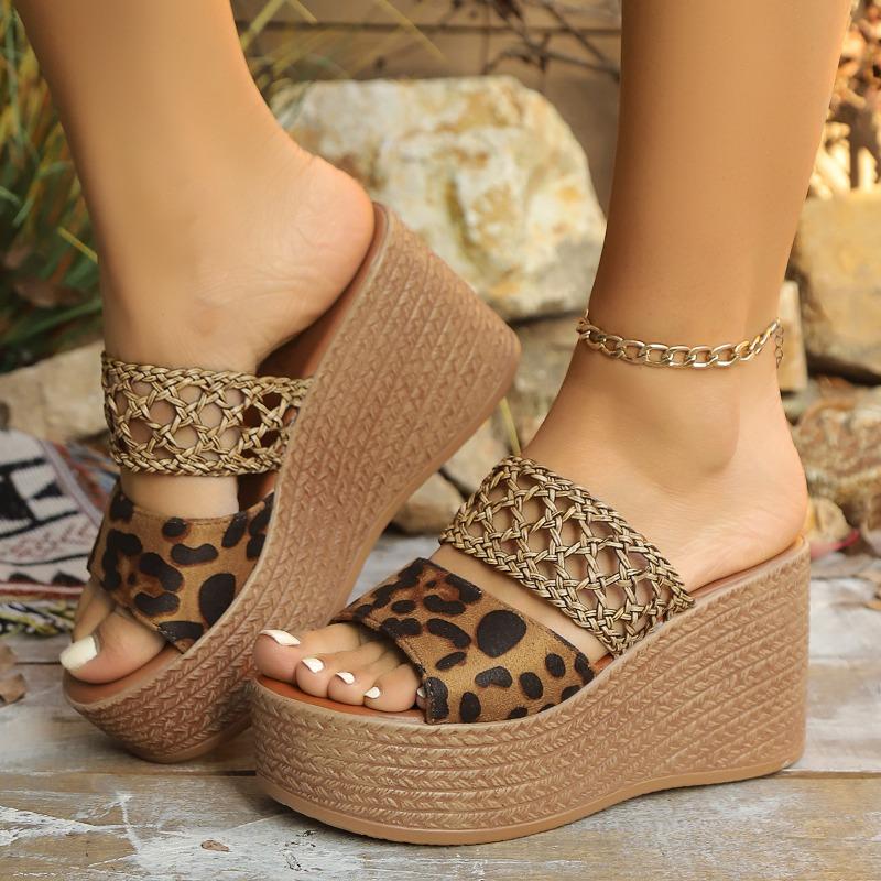 New slope heel heightening slippers women's large size leopard print slippers large size women