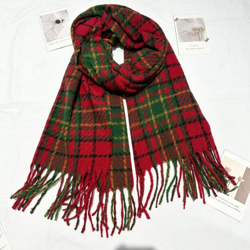 New Christmas Red Scarf Soft and Waxy Scarf Female Couple's Holiday Gift New Year's Festive Red Plaid Shawl