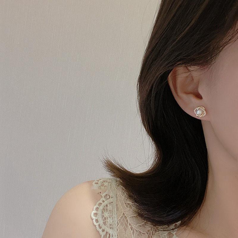 Boucles d'oreilles clous cœur nœud pour femmes Élégantes Boucles d'oreilles en cristal Accessoires de piercing Bijoux