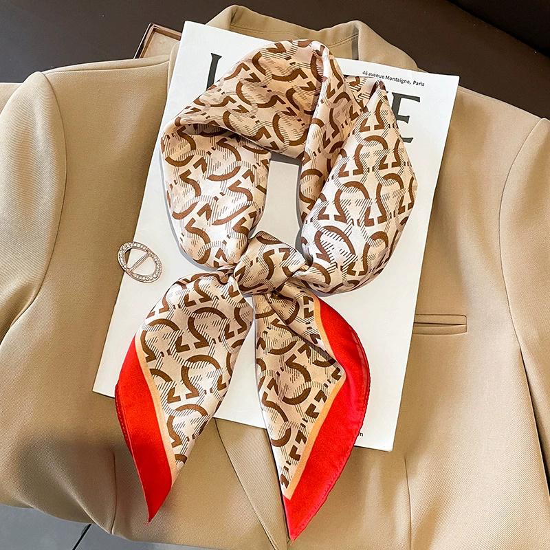 Luxury New Style Square Headscarf Women Sunscreen Beach Kerchief Popular The Four Seasons Scarves  Design 70X70CM Silk Hijab