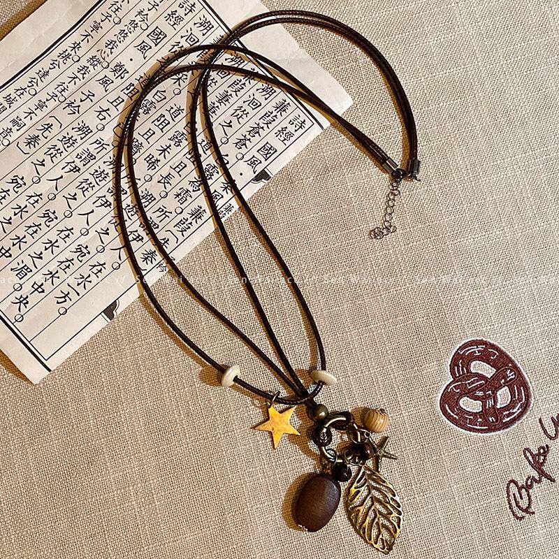 Chinese Zen Butterfly Necklace - Elegant Retro Clavicle Chain for Women, Versatile High-End Ethnic Style Accessory