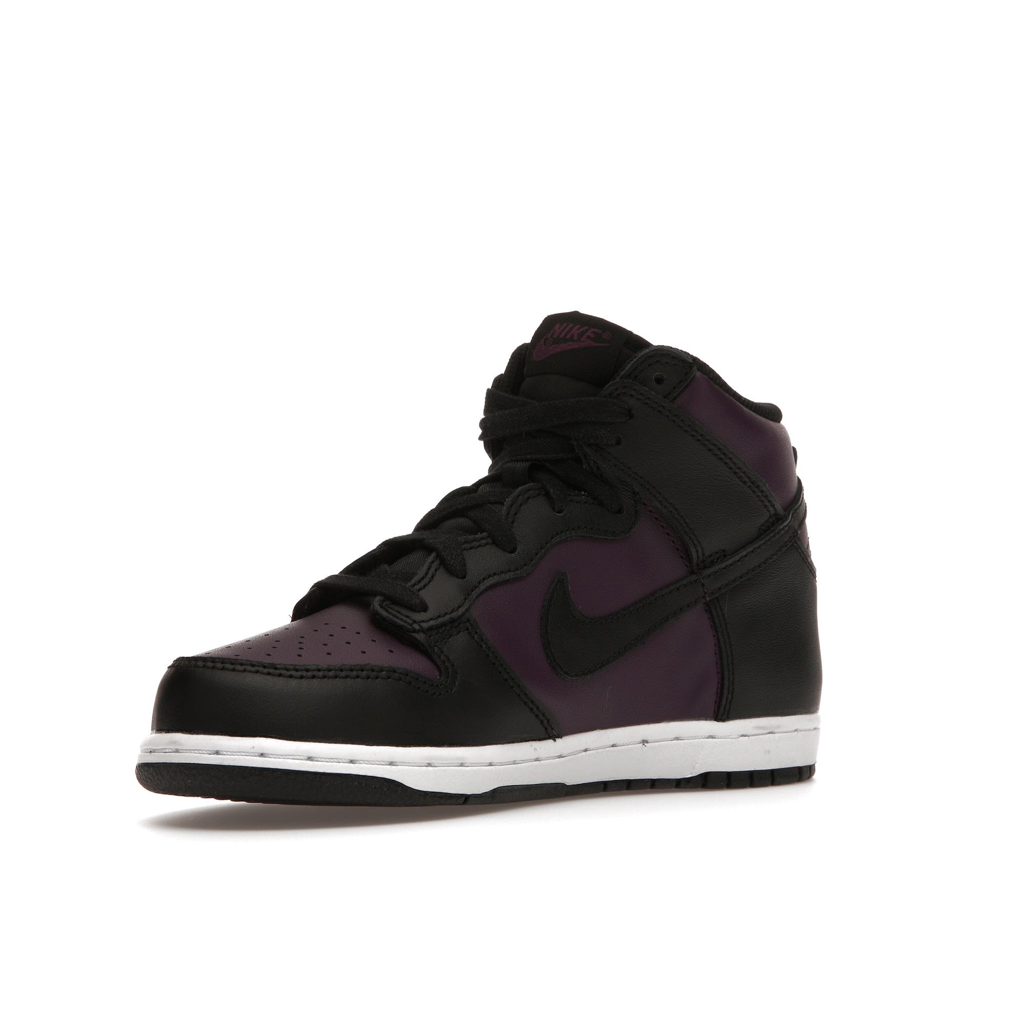 Детские кроссовки Nike Fragment Design x Dunk High PS Beijing Purple Wine Black — фото 4