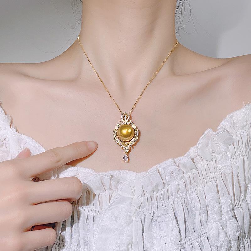 Copper Gold-plated Pendant Imitation Pearl Australian White Nanyang Necklace Accessories Manufacturer Women's High-end Sense