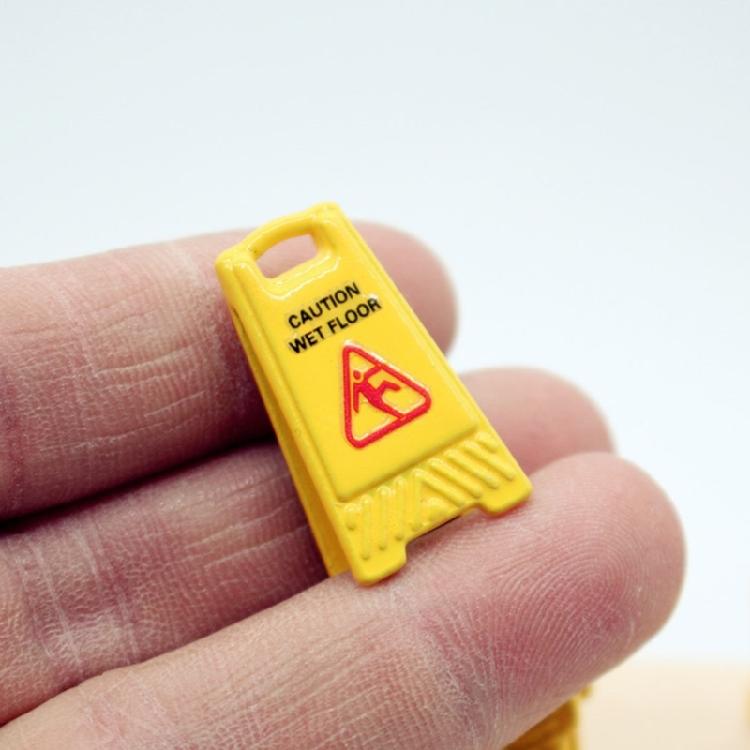 Miniature Scene Decoration Caution Wet Floor Sign Warning Sign Model Figurine For Doll House Craft Model Project Decors