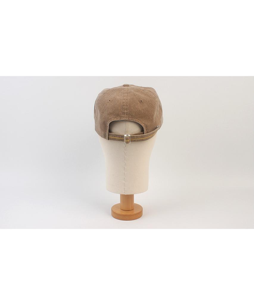 Yunibeosyeolkemiseuteuli Kitch Pigment Washing Brown Strapback Cap