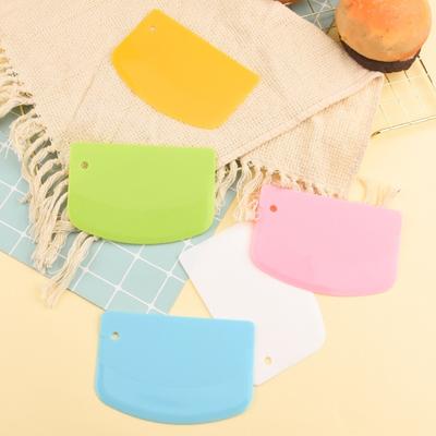 Baking Tool Cake Cream Spatula Dough Cutter And Butter Scraperboard With Smooth Edged For Perfect Result Easy Cleaning
