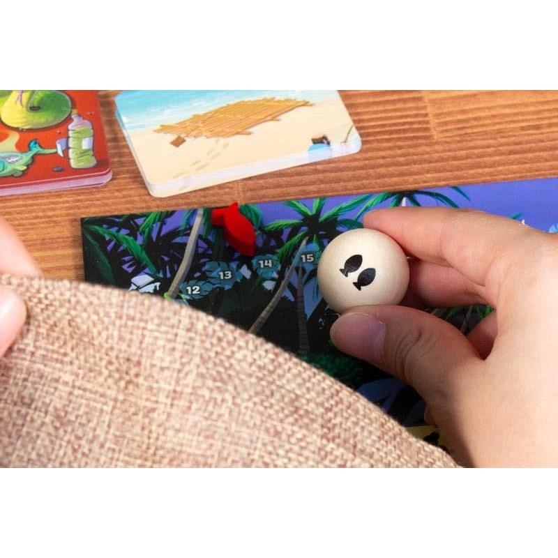 Sugorokuya Helpagos 3 12 players age 10 up 20 minutes uninhabited island cooperation betrayal survival large group board game