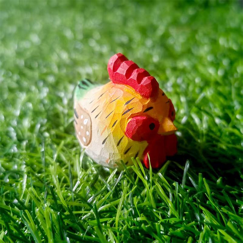 Red-crowned cute chicken Hand-carved solid wood handicrafts room desk decorative figurine Birthday gift for friend