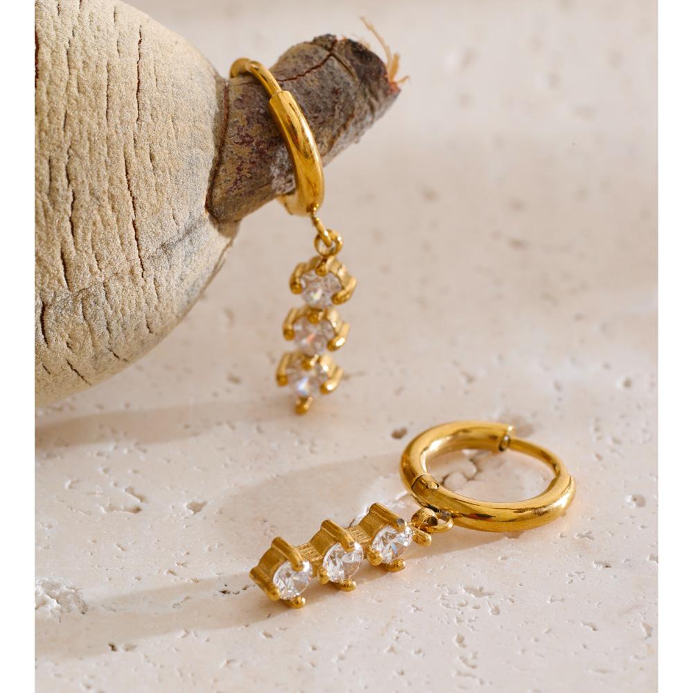 Yhpup Edelstahl Zirkonia Kleiner Anhänger Hängende Creolen 16K Gold Platin Farbe PVD Beschichtet Stilvoller Täglicher Schmuck