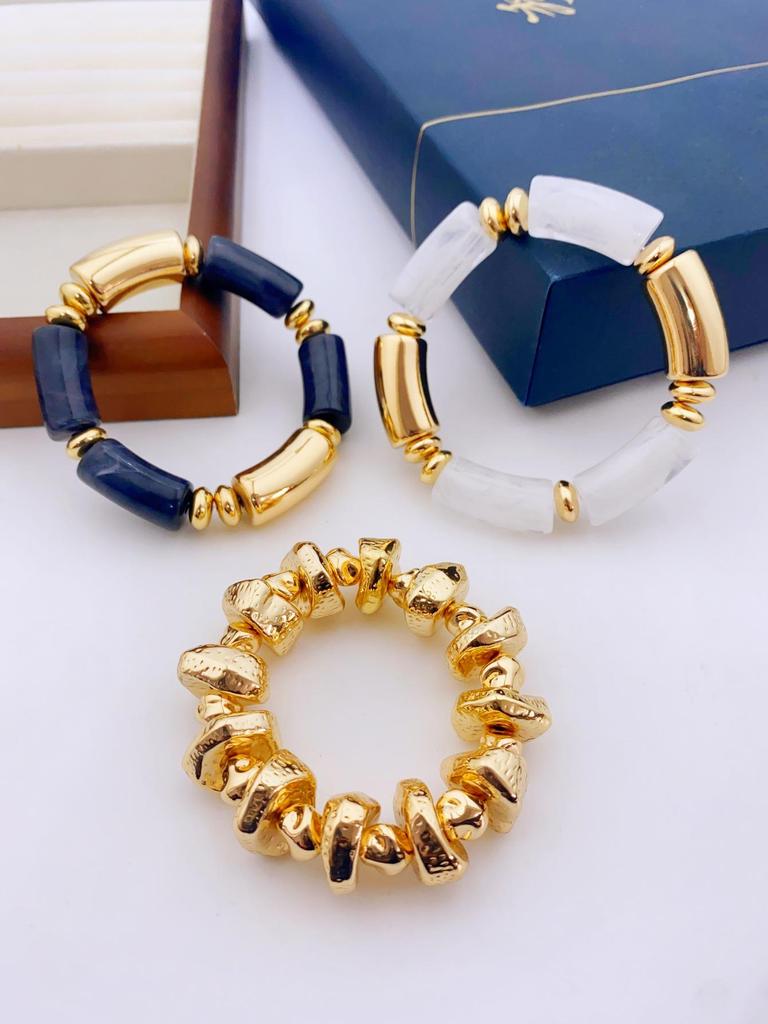 European & American 3-Piece Acrylic Bamboo Bead Necklace