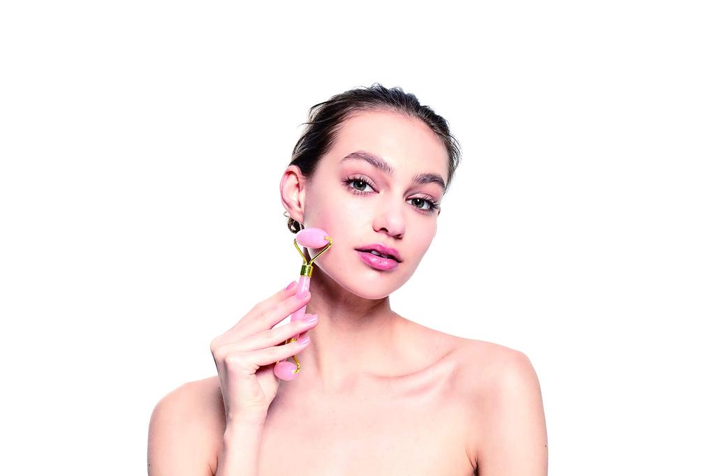 abundy me Rose Quartz Roller