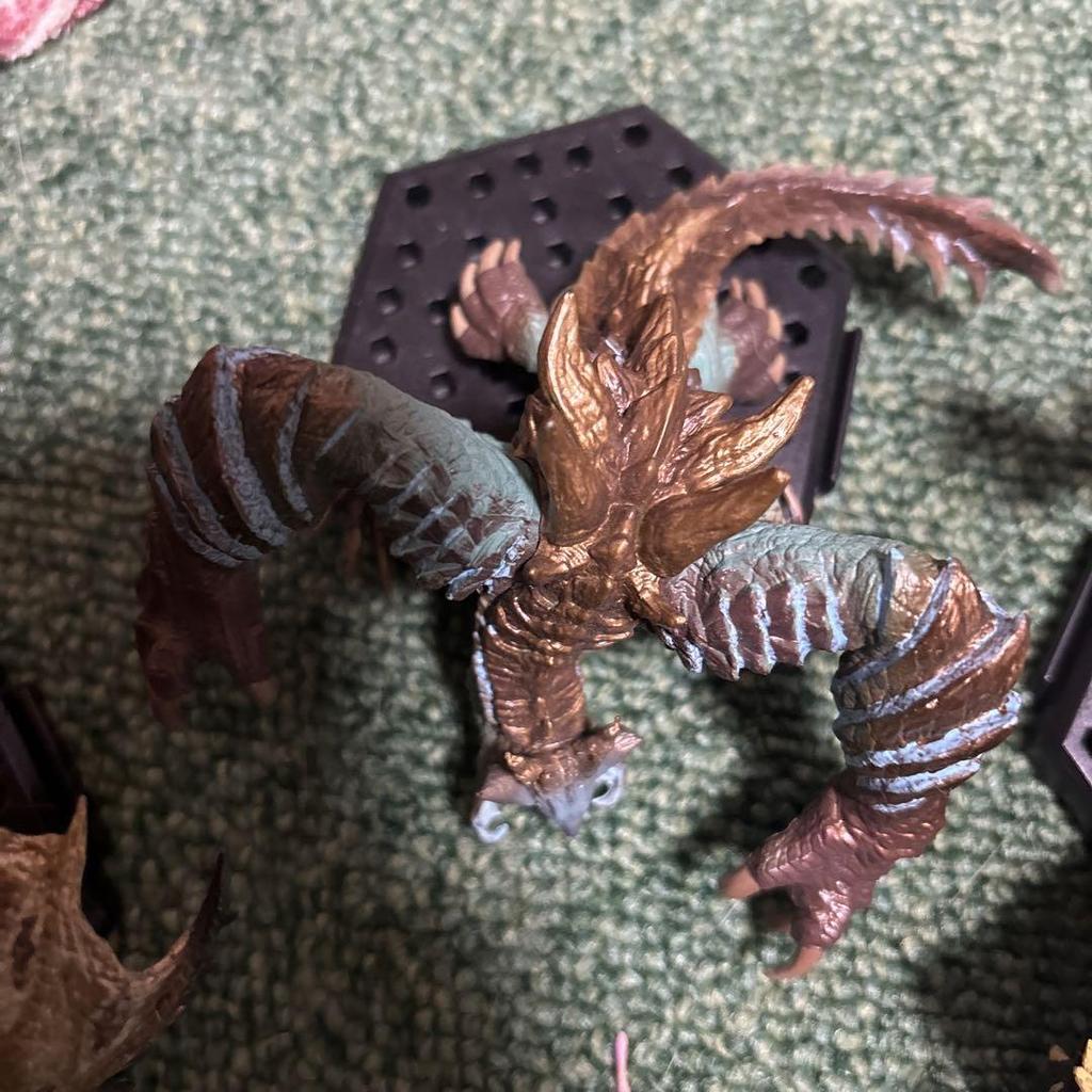 [USED] Monster Hunter Figures: Rathian, Gaiadelm, Gore Magara, Magnamalo