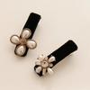 J Lauren Pearl Velvet Casting Point Hair Clip H01315