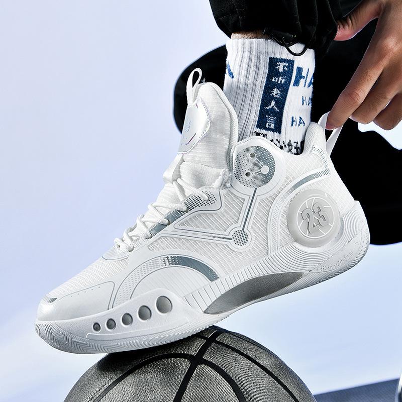 Velká velikost chlapecké léto 2025 nové dospívající starší děti prodyšná síťovina studentská venkovní sportovní basketbalová obuv