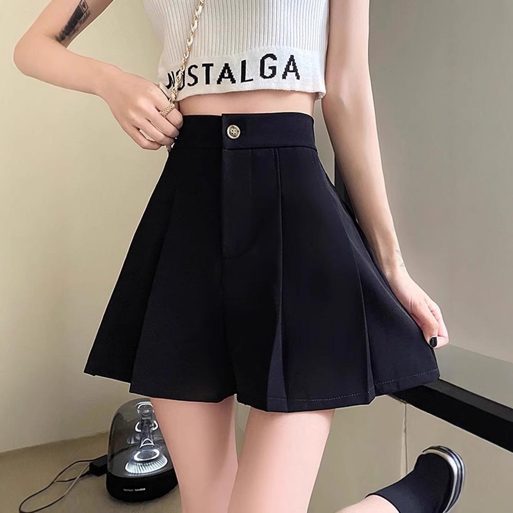 Women's High-Waist Black Casual Summer Shorts, Petite A-Line Wide-Leg Design, 2024 Collection.