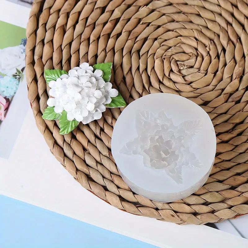 

1 Форма для силикона в виде цветка сирени, форма для изготовления ароматерапевтического гипса, смолы, аксессуаров, подвесных бирок S