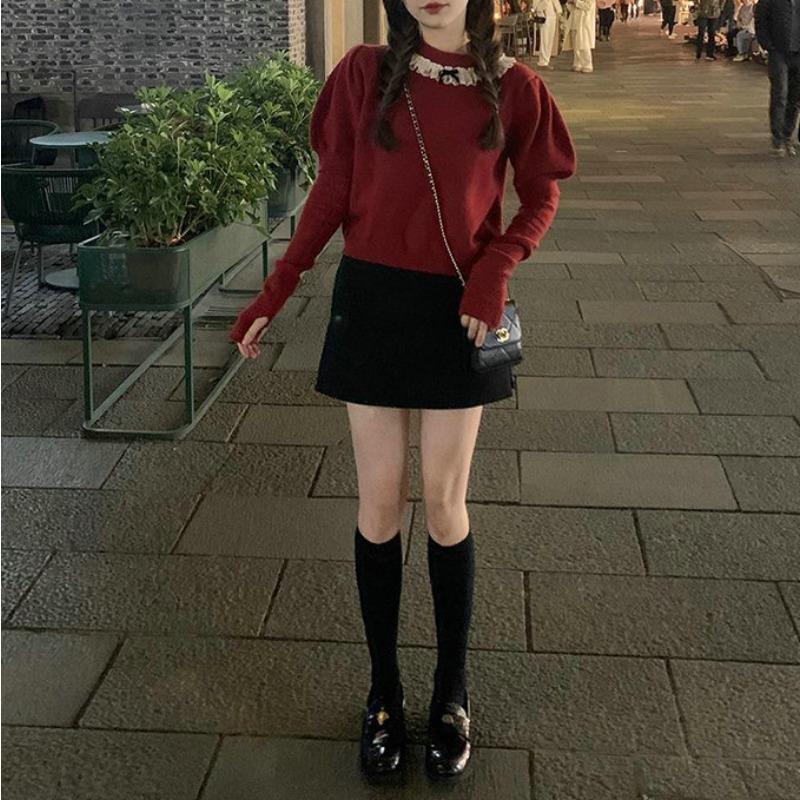 French Puff Sleeve Lace Sleeve Sweater Women's Design Niche Sweet Round Neck Top Sweater Early Spring New Style