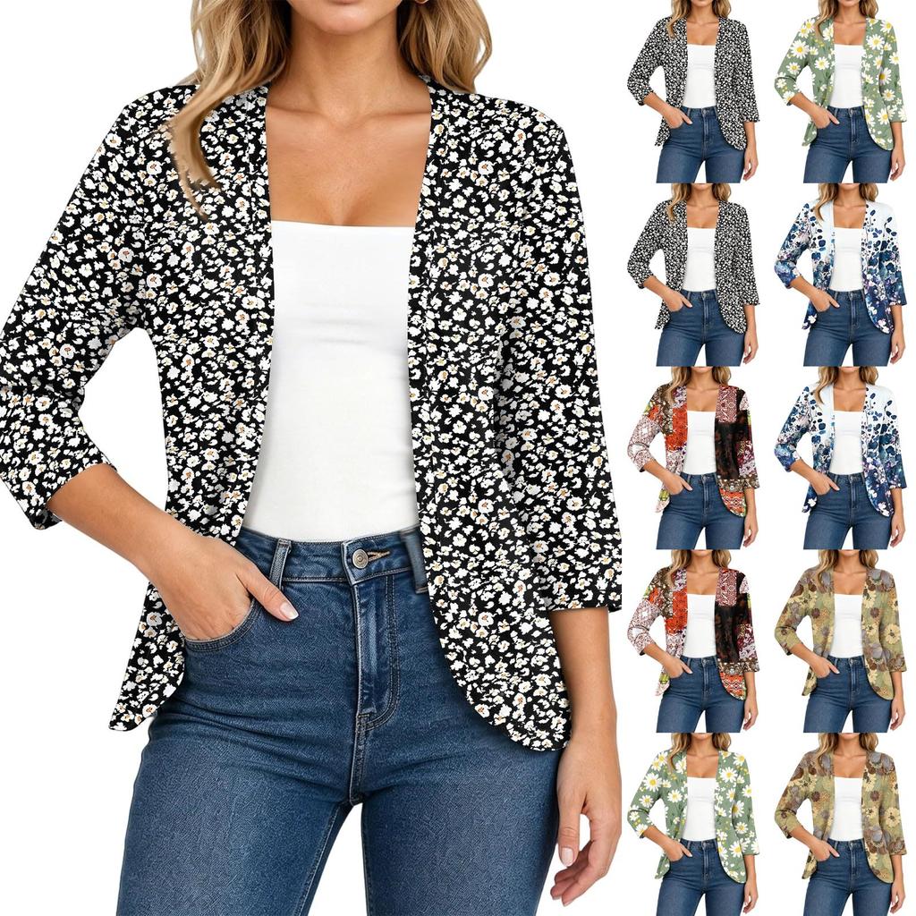 Women's Lightweight Loose Fit Vintage Floral Print Three-Quarter Sleeve Cardigan for Casual Daily Wear