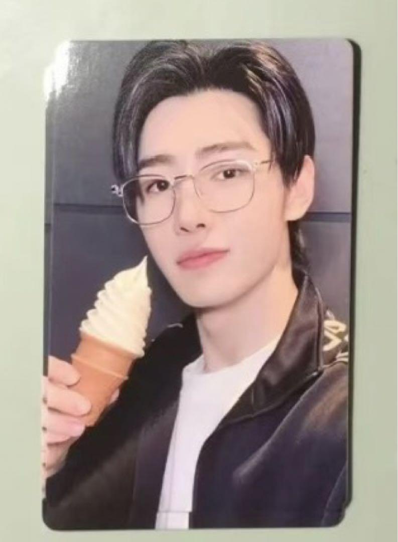 

[USED] Enhypen Sung Hoon UNLEASH China Yizhiyu Ice Trading Cards