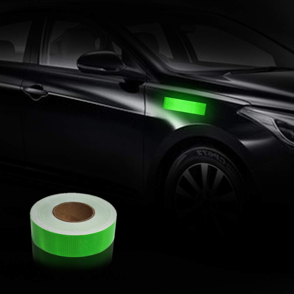 1 roll of 2.8 x 16.4 ft (5 x 5 m) Green Reflective Sticker