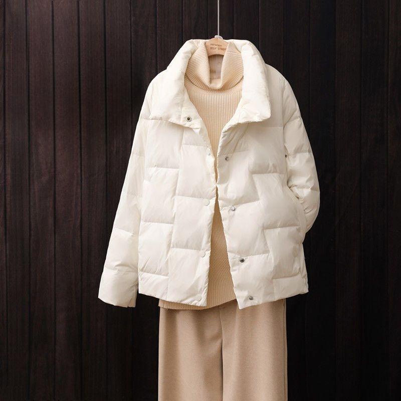 Women's Stand Collar Long Sleeve Puffer Jacket Loose Fit Commuter Style Lightweight Down Jacket